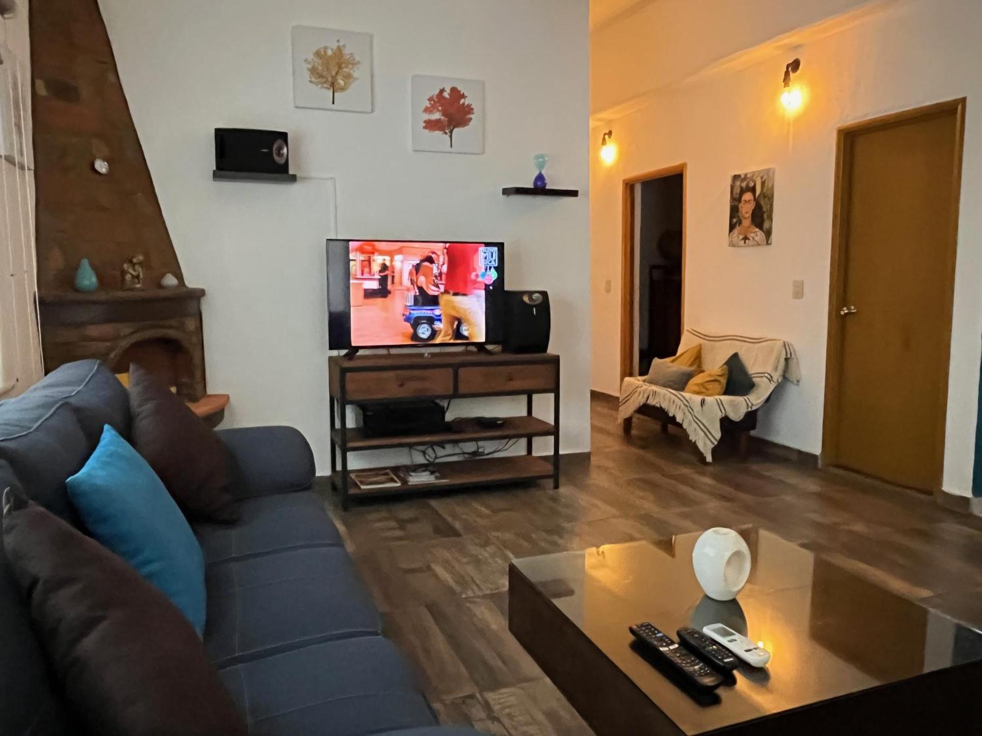 Villa Palmier -Quiet Cosy Air Conditioned Terrace 푸에르토 발라타 외부 사진