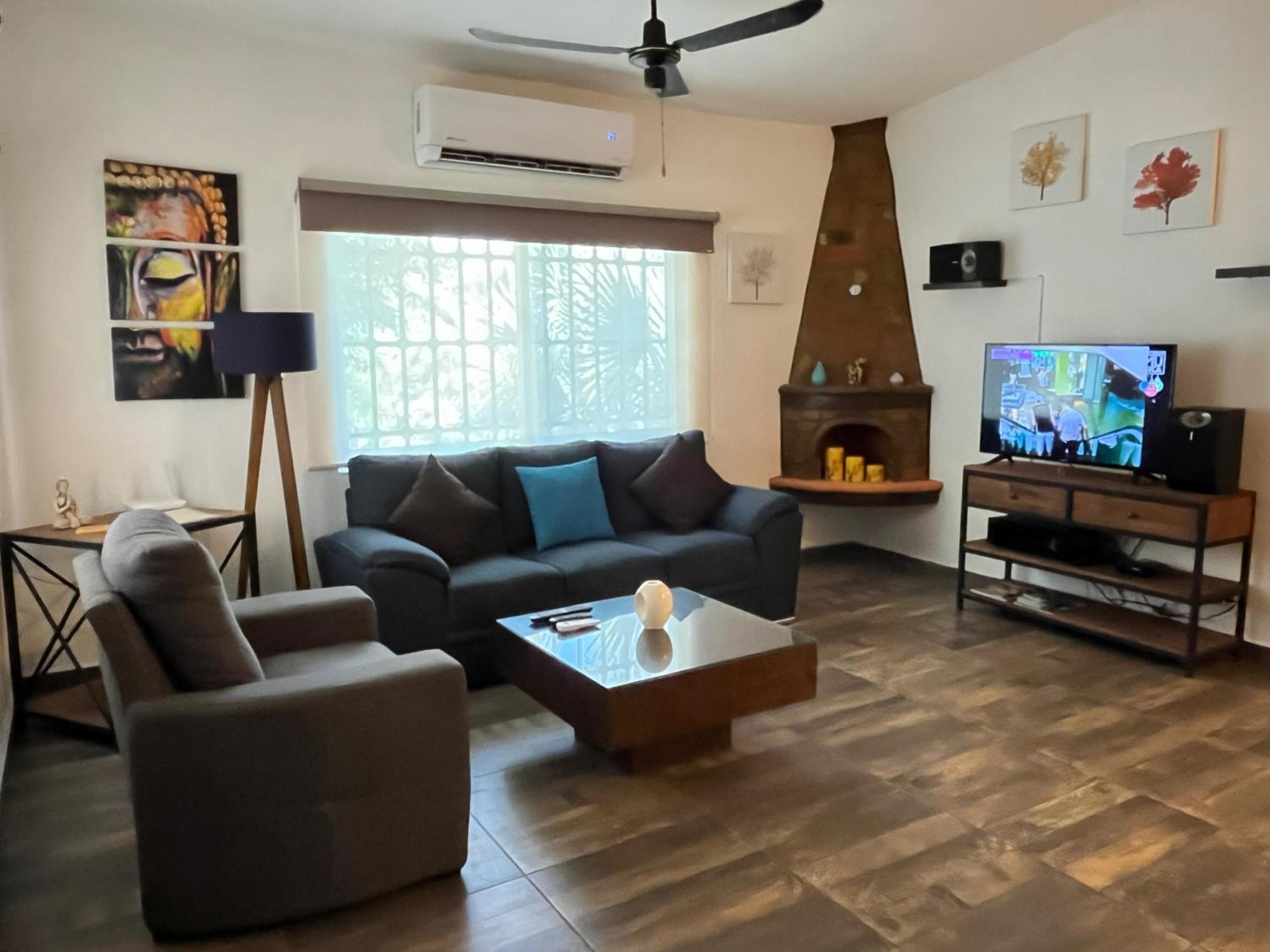 Villa Palmier -Quiet Cosy Air Conditioned Terrace 푸에르토 발라타 외부 사진